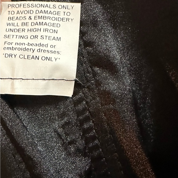 JOVANI Dress Size 14 - Picture 10 of 11